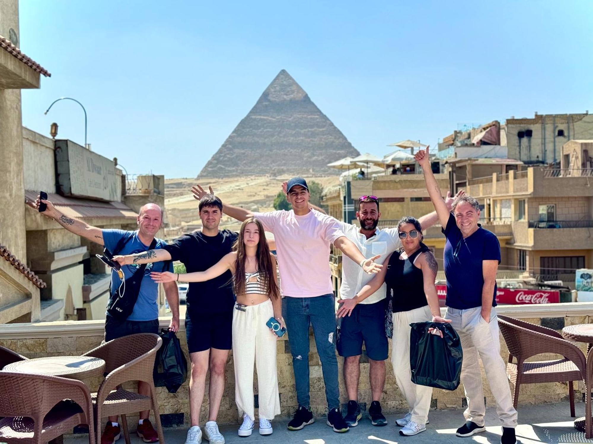 King Ali Pyramids View Inn Kafret el-Gabal Exterior photo